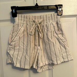 Striped Sienna Sky shorts. XS